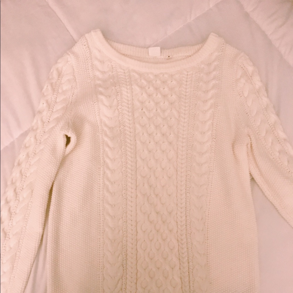 GAP SWEATER